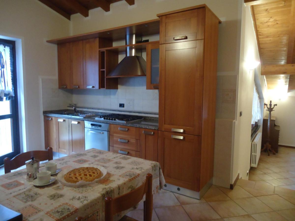 Casa Vittoria V1 Apartment Crone Luaran gambar